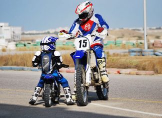 Kask motocyklowy dla dziecka
