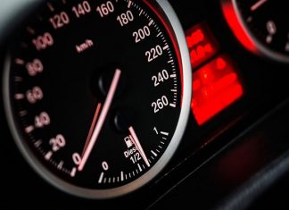 Nowoczesne garaże metalowe