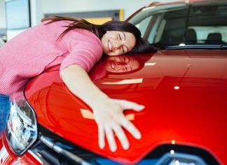 Kupno pierwszego samochodu – czym się kierować? Kupno pierwszego samochodu – czym się kierować?