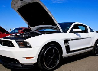 Złomowanie - jak pozbyć się samochodu?