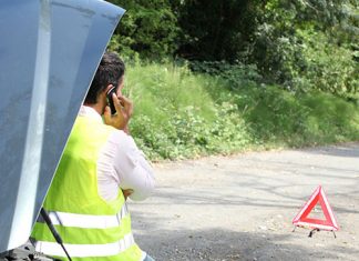 Firmy specjalizujące się w pomocy drogowej – co należy wiedzieć zanim podejmiemy z nimi współpracę