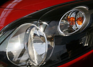 Dlaczego oświetlenie w pojazdach jest ważne? żarówki dla motoryzacji