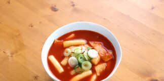 Z czego się robi łódki?