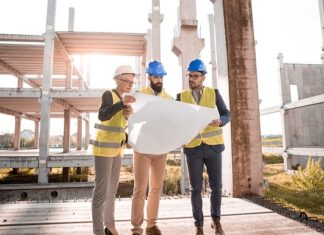 Czy trzeba jeździć w kasku na hulajnodze?