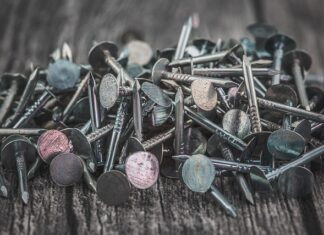 Czy winda dekarska musi mieć UDT?