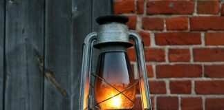 Czy Nafta można myć łańcuch?