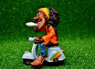 Czy można jeździć gdy przegub puka?