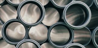 Z czego rura wydechowa?