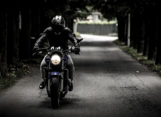Co warto wozić w motocyklu?