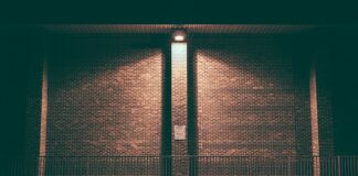 Z jakiej stali są łożyska?