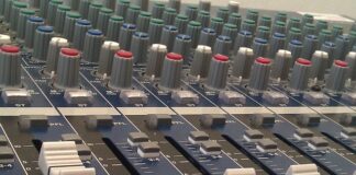 Co zrobić jak spadł tłumik?