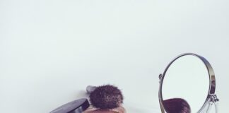 Jak korzystać z lusterek w samochodzie?