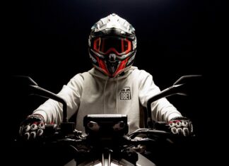 Od jakiej wysokości należy nosić kask? Od jakiej wysokości należy nosić kask?