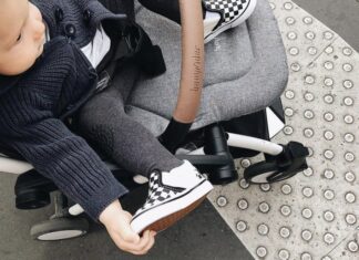 Jaka spacerówka najlepsza do samolotu?