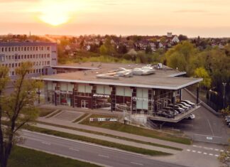 Salon Mercedesa w Szczecinie: sprawdź, jak przebiega proces zakupu samochodu klasy premium mercedes szczecin